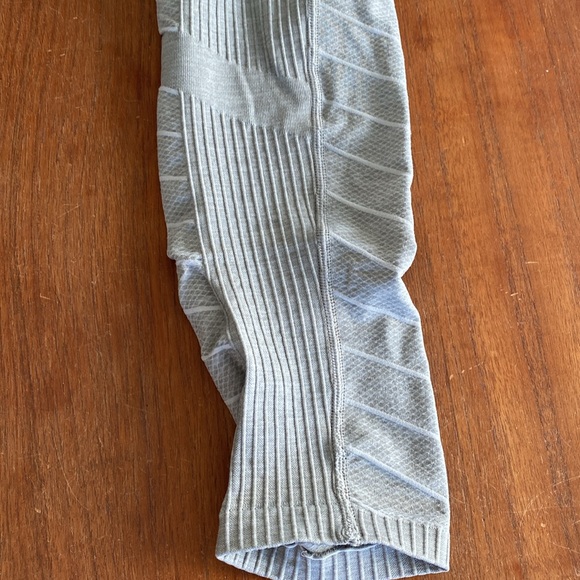 Blanqi Maternity Leggings Large excellent condition! - Picture 3 of 5